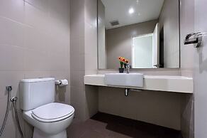 ICity Luxury Condo by Smarthome