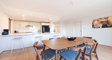 Unwind Adelaide City Condo