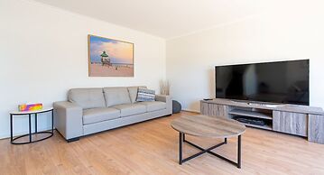 Unwind Adelaide City Condo
