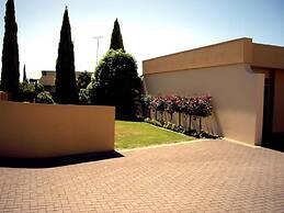 Unwind Mount Gambier Sophisticated Suite
