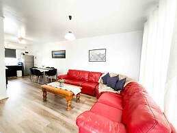 Unwind Esplanade Beach Escape No 5