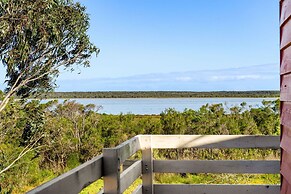 Unwind Escape to the Lakeside