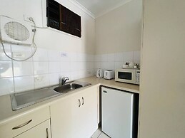 Unwind Glenelg Studio Apartment no 31
