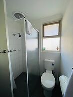 Unwind Glenelg Studio Apartment no 31