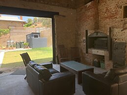Unwind Mannum Riverside Retreat