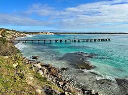 Unwind Kangaroo Island Dreaming
