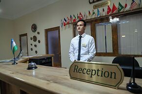 Minorai Kalon Hotel