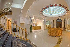 Minorai Kalon Hotel