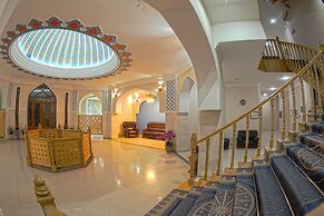 Minorai Kalon Hotel