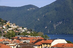 Casa Ana - Losone Center
