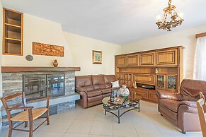 Casa Ana - Losone Center
