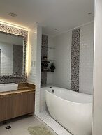 The Greenhive Hotel