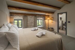 San Tomasini Heritage Hotel
