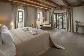 San Tomasini Heritage Hotel
