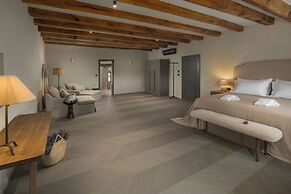 San Tomasini Heritage Hotel