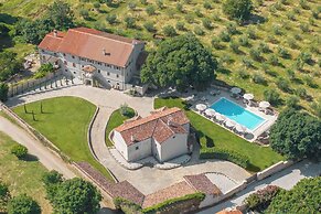 San Tomasini Heritage Hotel