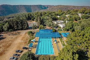 MAMAD - Keshet Eilon View Retreat by Sea N' Rent