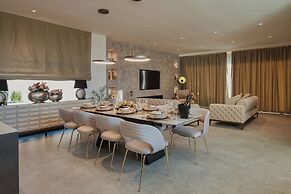 Luxury Villa Kim Momjan