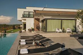 Luxury Villa Kim Momjan