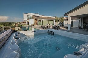 Luxury Villa Kim Momjan