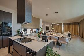 Luxury Villa Kim Momjan