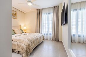 2BR Gardenia Retreat - Picuzzi & Pool