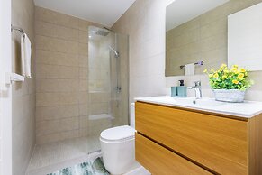 2BR Gardenia Retreat - Picuzzi & Pool