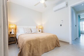 2BR Gardenia Retreat - Picuzzi & Pool