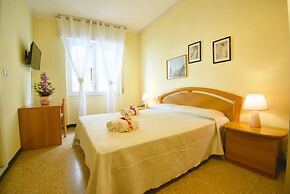 Hotel La Mediterranea