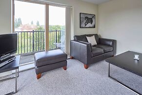 Host Stay Newport House Apartment