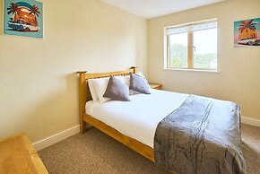 Host Stay Newport House Apartment