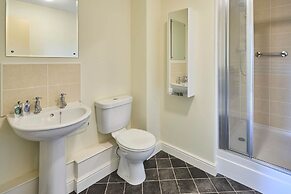 Host Stay Newport House Apartment