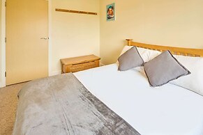 Host Stay Newport House Apartment