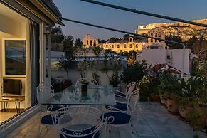 Massive 2-combo apt Unbeatable Acropolis Views 9pax
