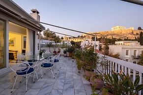 Massive 2-combo apt Unbeatable Acropolis Views 9pax