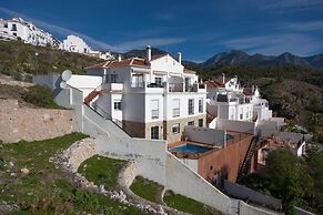 Casa Puerto Blanquillo by At Home Costa del Sol