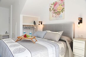 Estudio Platero by At Home Costa del Sol
