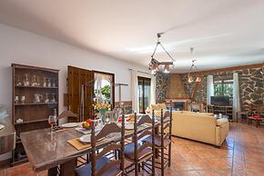 Villa La Coscoja by At Home Costa del Sol