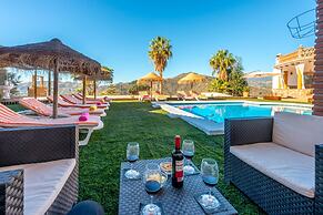 Villa La Coscoja by At Home Costa del Sol