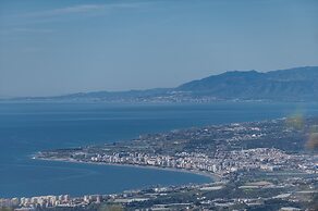 Casa Ascen by At Home Costa del Sol