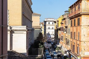 Rental in Rome Casa Assunta