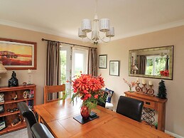 3 Chantry Hill
