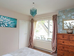 3 Chantry Hill