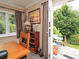 3 Chantry Hill