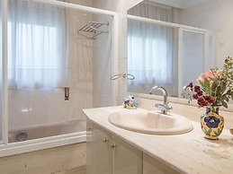 Th103 Villa Espaciosa con Piscina Privada y Jard n