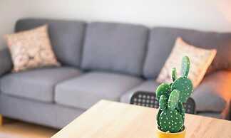 Th08 Apartamento Moderno con Patio Privado