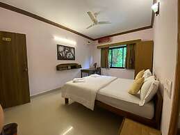 Ashvem Beach Inn