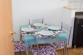 Rental in Rome Jenner Apartment