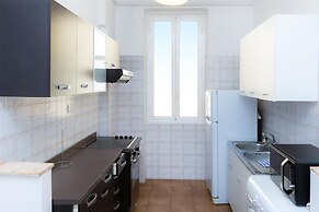 Rental in Rome Jenner Apartment
