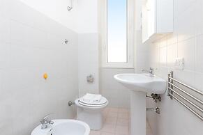 Rental in Rome Jenner Apartment
